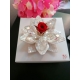 Fiore porcellana con ninfea cristallo, corona strass e rosa eterna